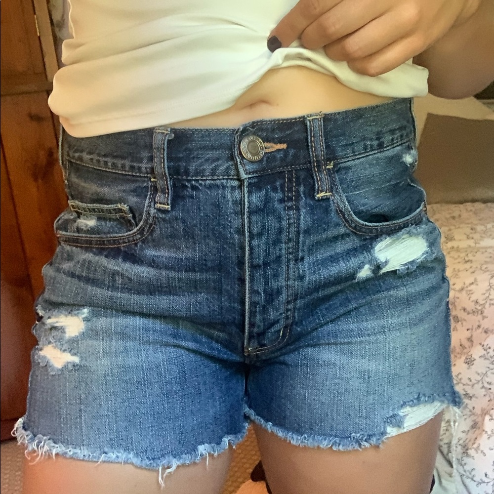 American Eagle Mid-Rise Shorts